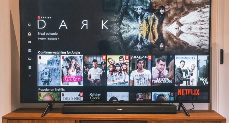 Samsung 55 inches 4K UHD Smart TV Crystal Clear Display